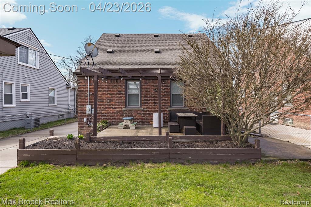 2048 Gardner Avenue, Berkley, MI 48072 — Photo 49