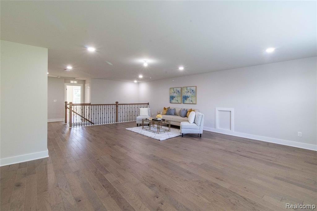 5532 Timber Glen Court, Ann Arbor, MI 48108 — Photo 41