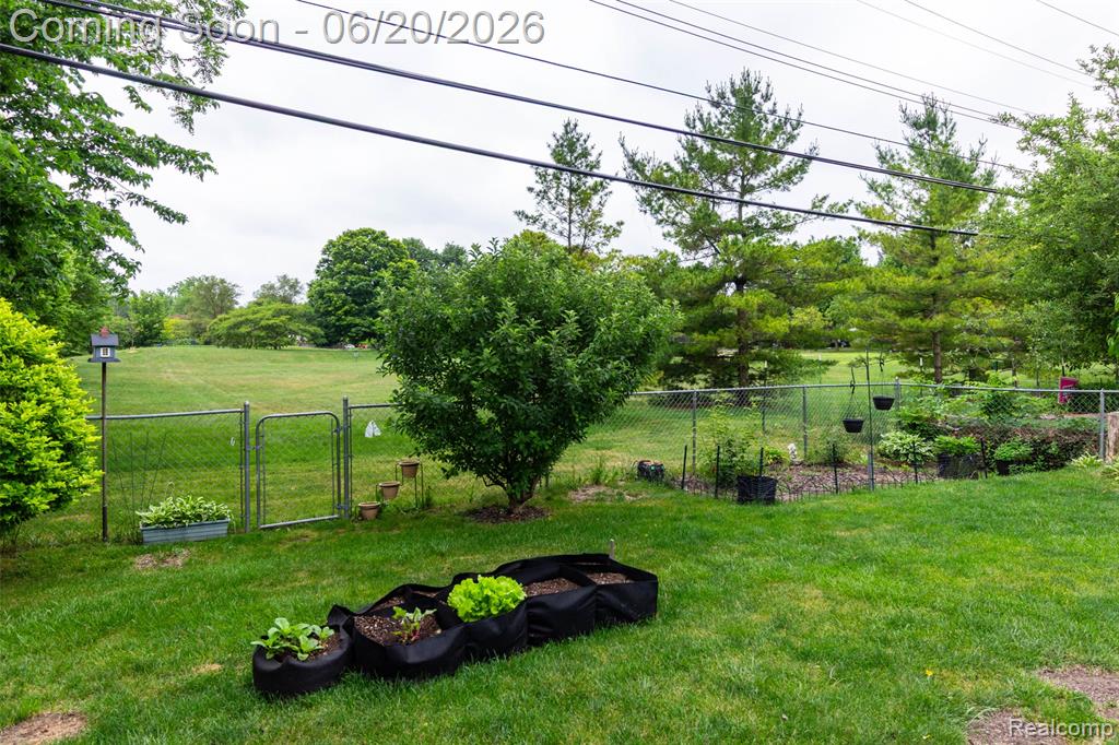 1454 Pine Valley Boulevard, Ann Arbor, MI 48104 — Photo 37