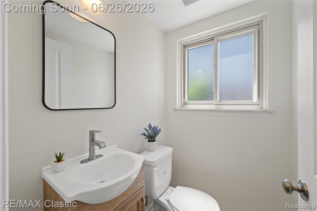 7432 Hillsboro Drive, Canton, MI 48187 — Photo 20
