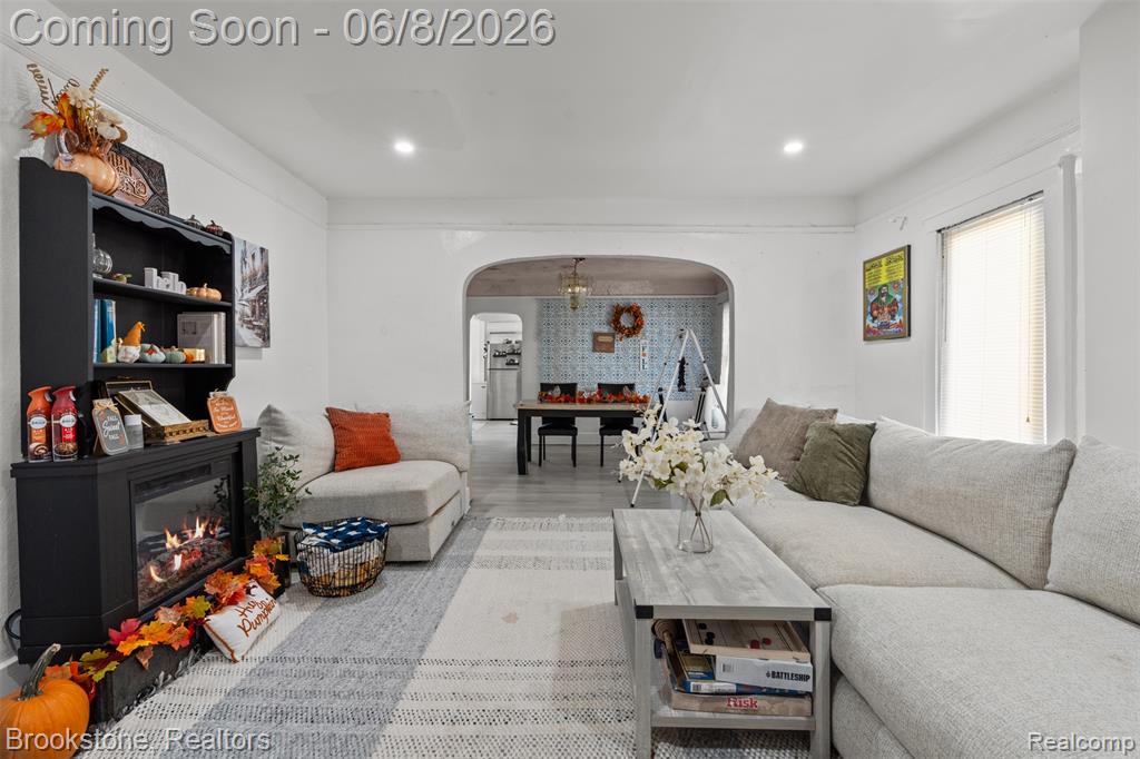6225 Stahelin Avenue - Photo 4