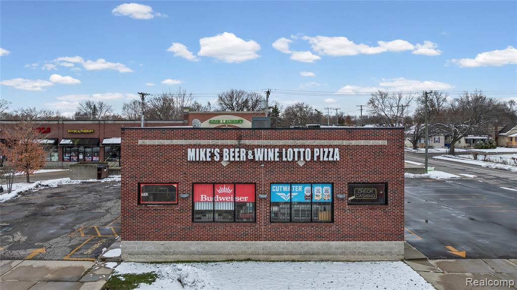 7512 9 Mile E, Macomb, MI 48091 — Photo 3