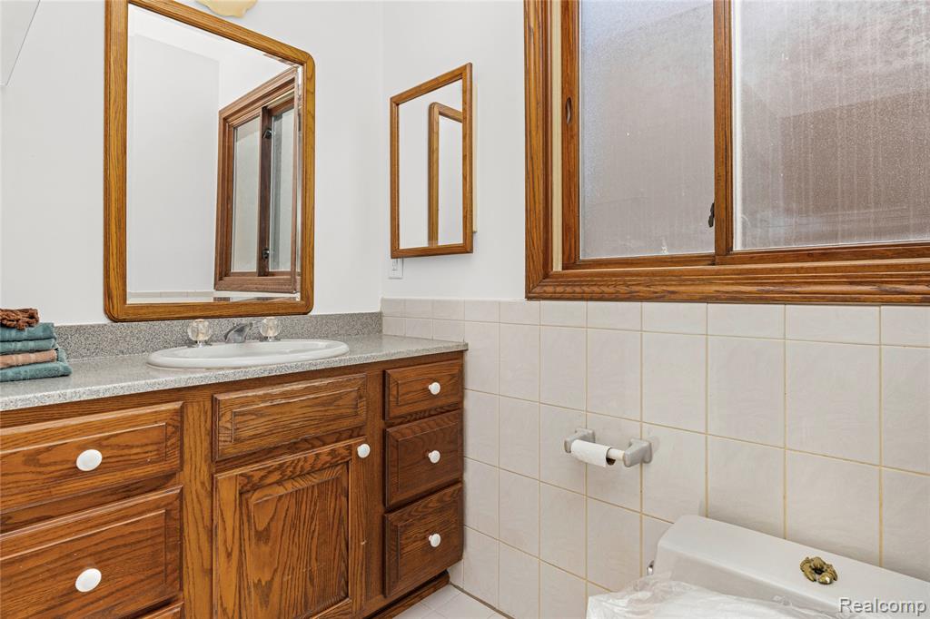7236 Bluebill Street, Clay, MI 48001 — Photo 43