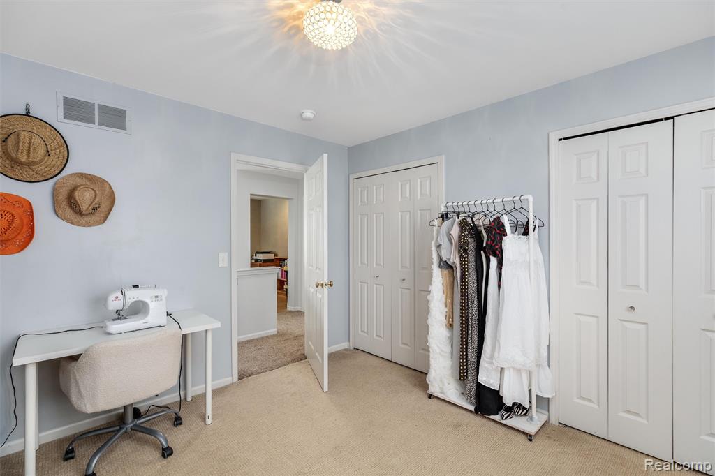 46670 Crosswick, Canton, MI 48187 — Photo 37