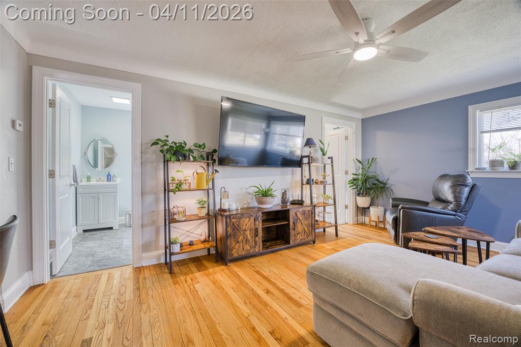 8416 Hugh Street, Westland, MI — Photo 4