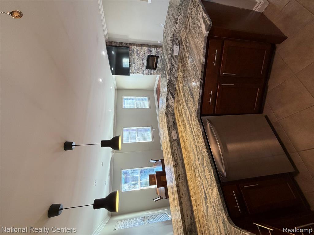 8455 Williamstown Drive, Shelby Twp, MI 48316 — Photo 5