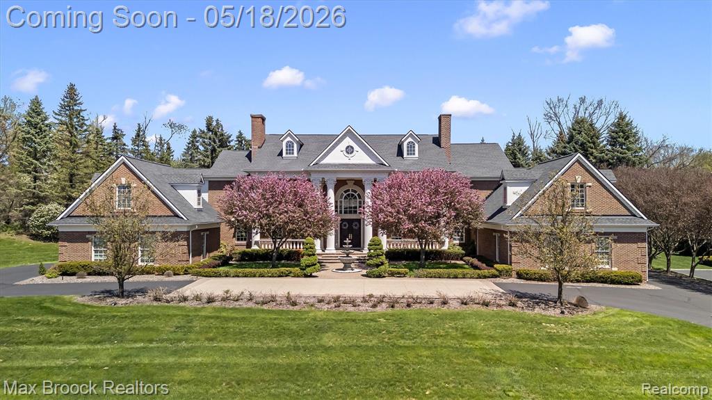 528 Barrington Court