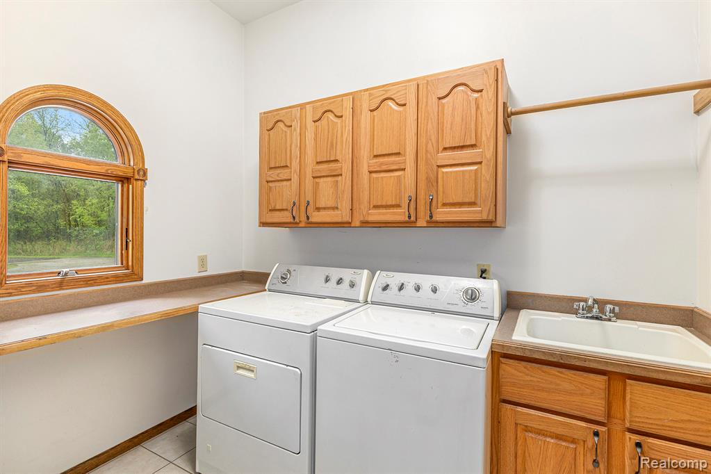 6140 Seymour Road, Swartz Creek, MI 48473 — Photo 20