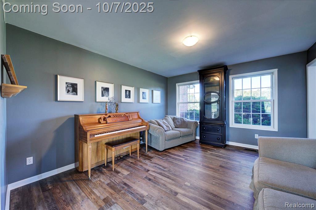8660 Spicer Road, Brighton, MI 48116 — Photo 16