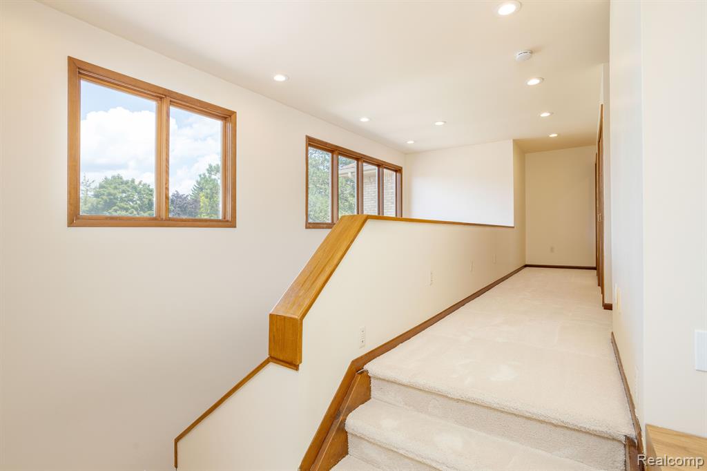 4421 PINEHURST Drive, West Bloomfield, MI — Photo 29