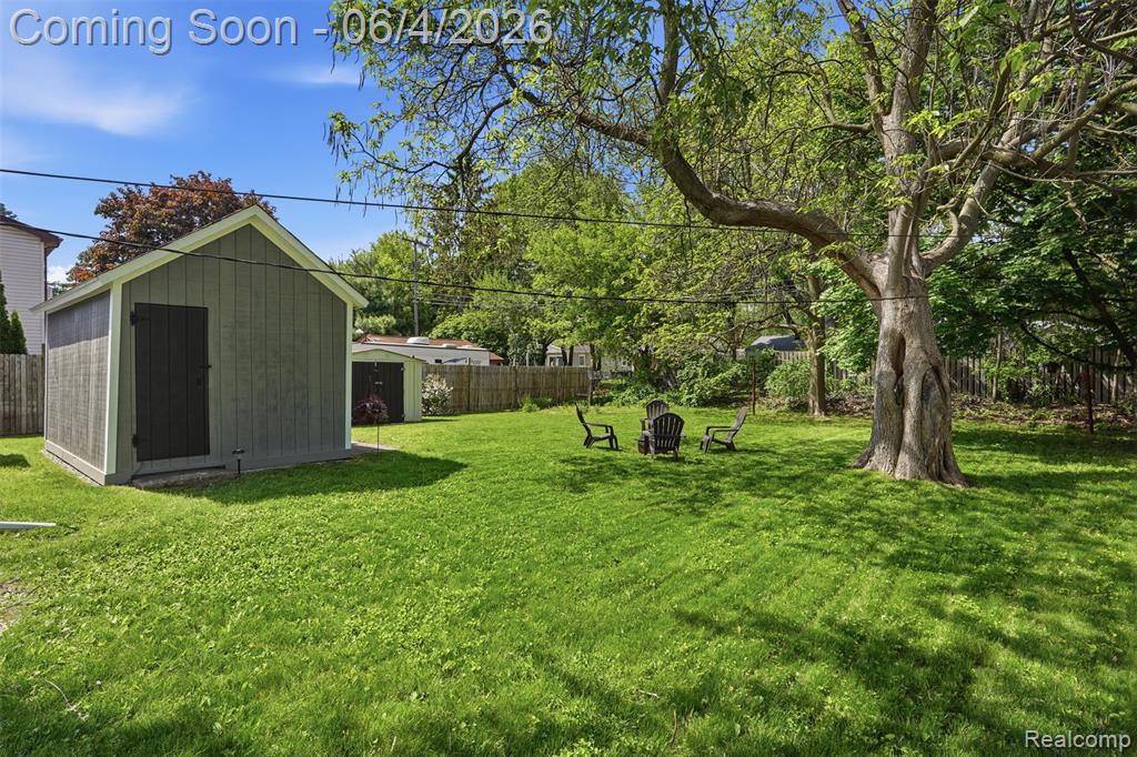 708 Walnut Street, Brighton, MI 48116 — Photo 4