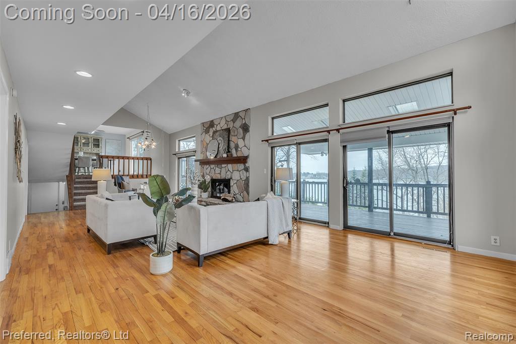 3525 Whitfield Drive, Waterford, MI 48329 — Photo 18