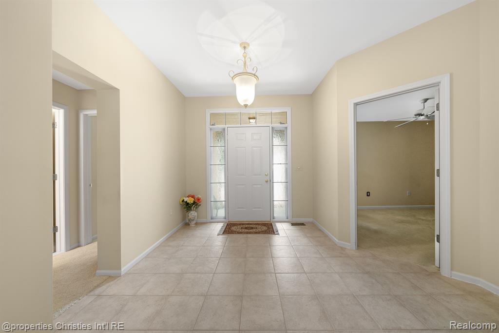 43450 COVE Drive, Clinton Twp, MI 48038 — Photo 12