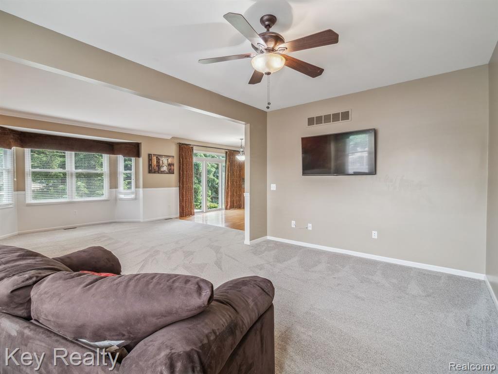 50424 LIVINGSTON Drive, Northville, MI 48168 — Photo 14