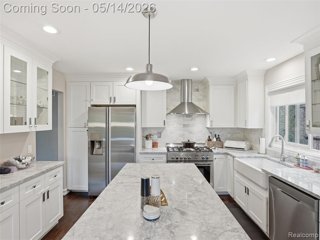 2092 Langham Drive, West Bloomfield, MI 48323 — Photo 18