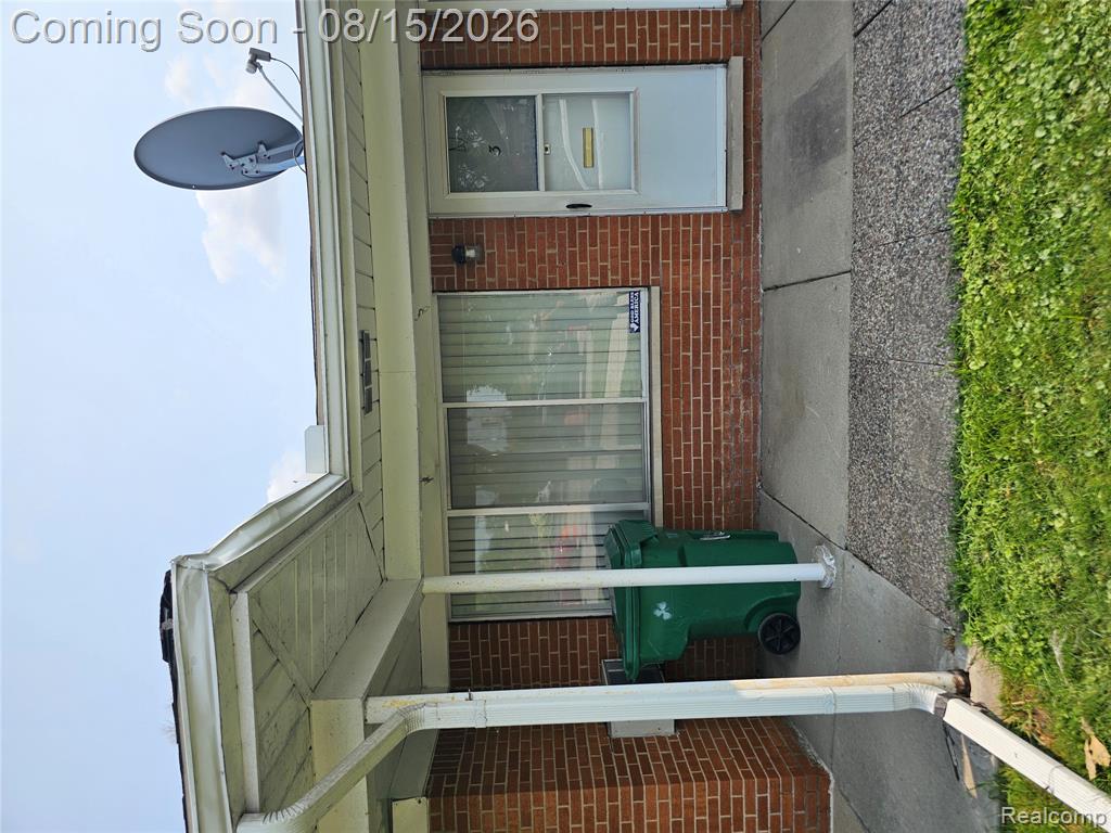 22444 Kelly Road, 3, Eastpointe, MI 48021