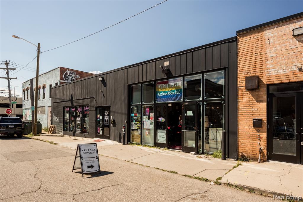 1515 Division Street - Photo 4