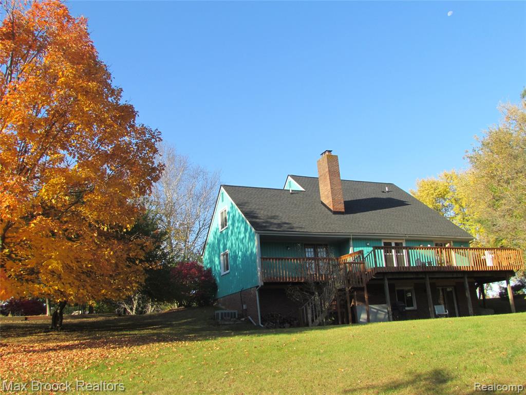 4622 Fleck Drive, Hartland, MI 48430 — Photo 68