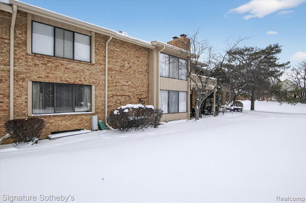 7107 Pebble Park Drive, 163, West Bloomfield, MI — Photo 59