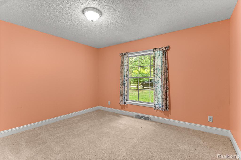 1941 Crouch Road, Jackson, MI 49201 — Photo 22