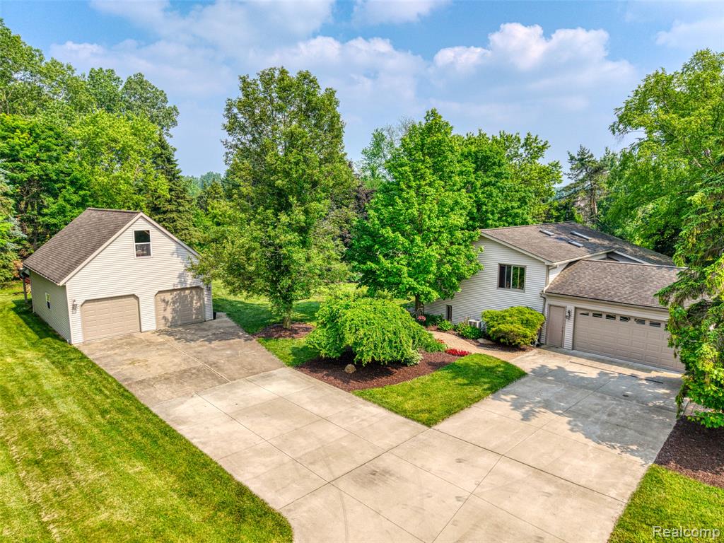 56901 Appaloosa Lane, South Lyon, MI 48178 — Photo 7