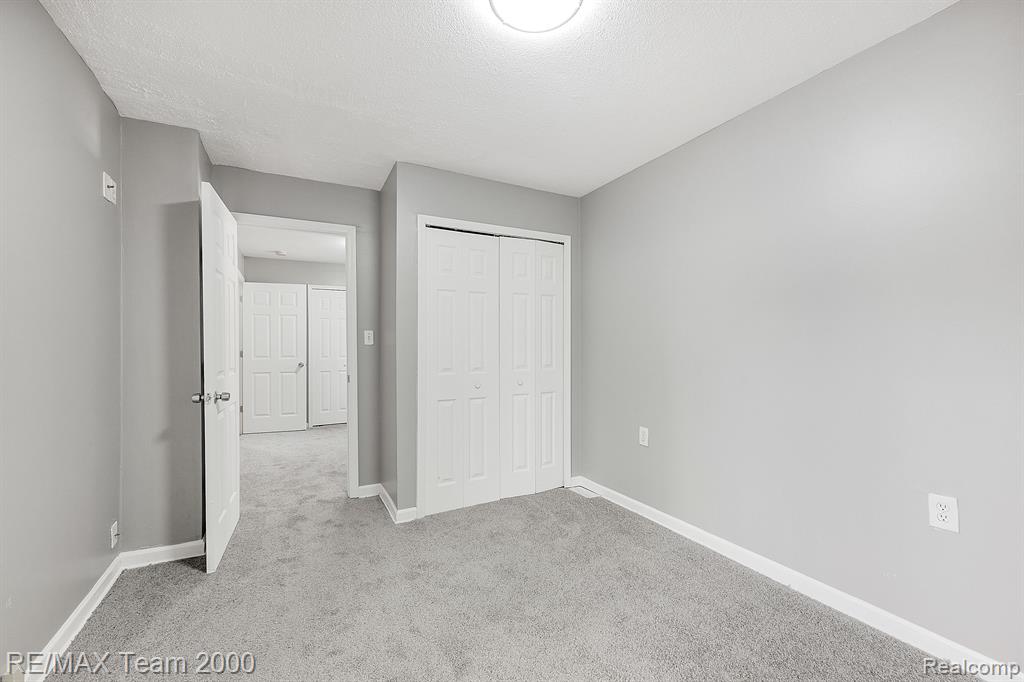 6325 FELLRATH Street, Taylor, MI 48180 — Photo 18