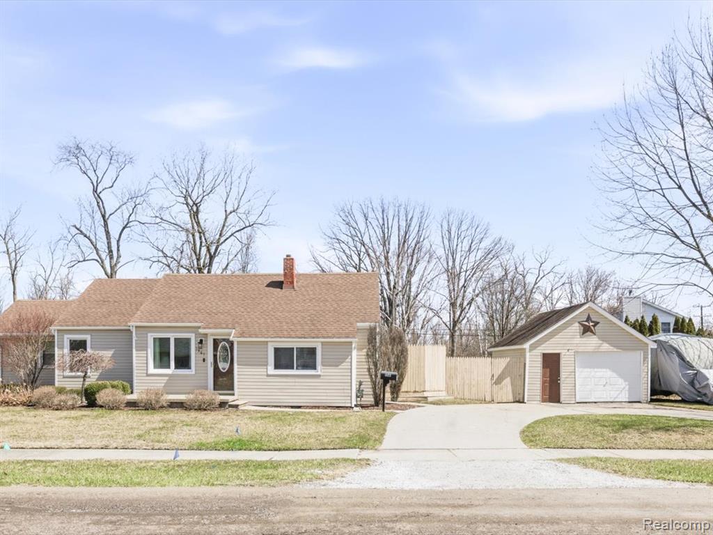 9498 Fenwin Drive, Grand Blanc, MI, 48439
