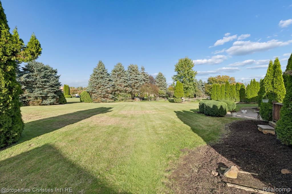 48818 Pebble Lane, Novi, MI — Photo 5