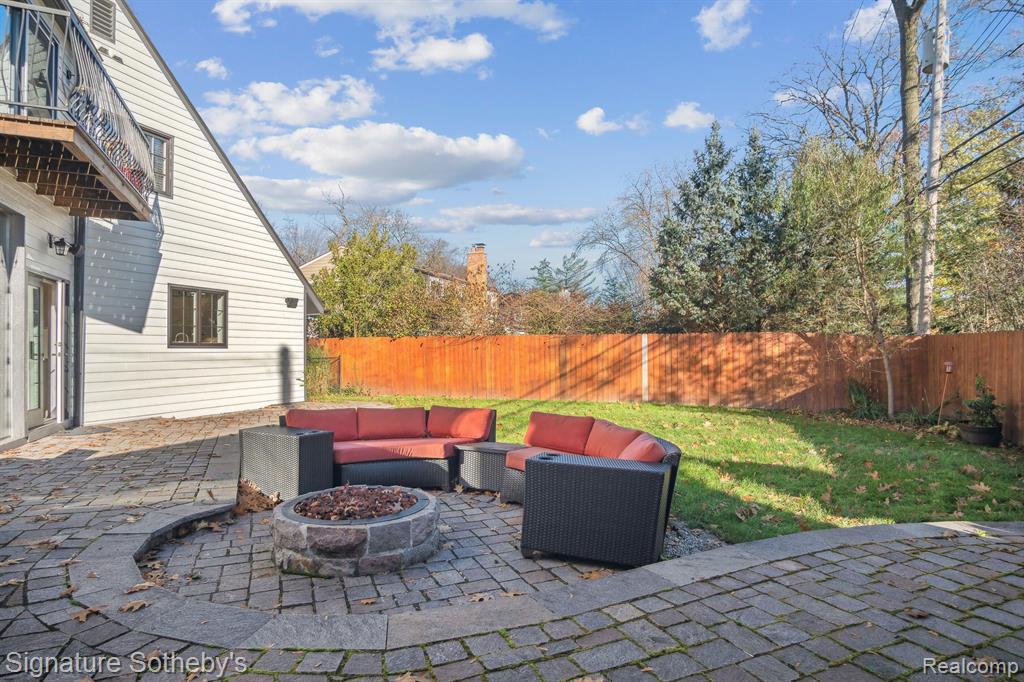 824 Wimbleton Drive, Birmingham, MI 48009 — Photo 39