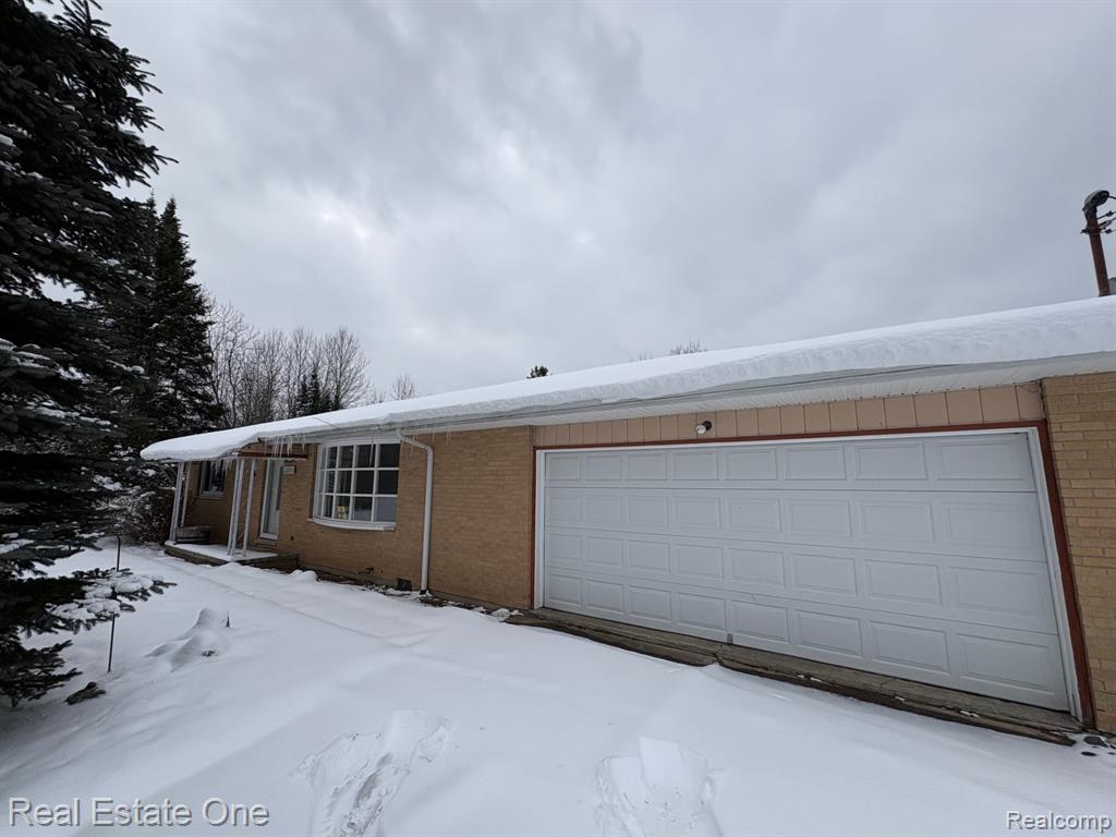 2855 E County Line Road, Hale, MI 48739 — Photo 2