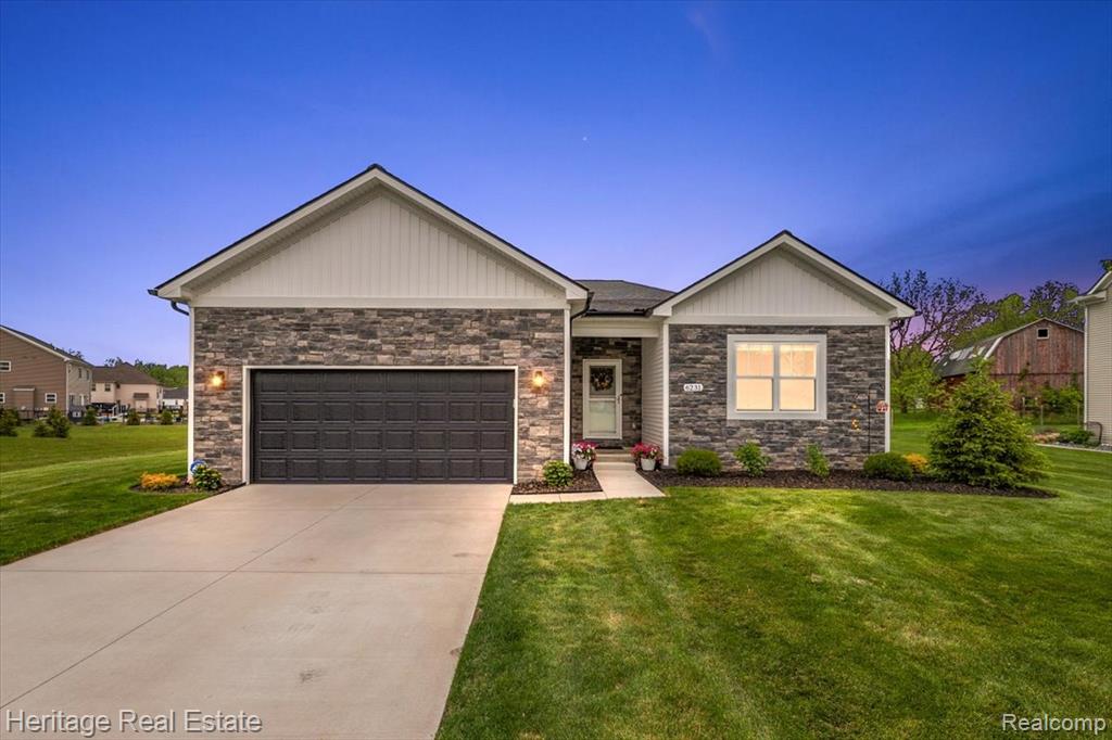 6231 Leighland Drive, Grand Blanc, MI 48439 — Photo 39