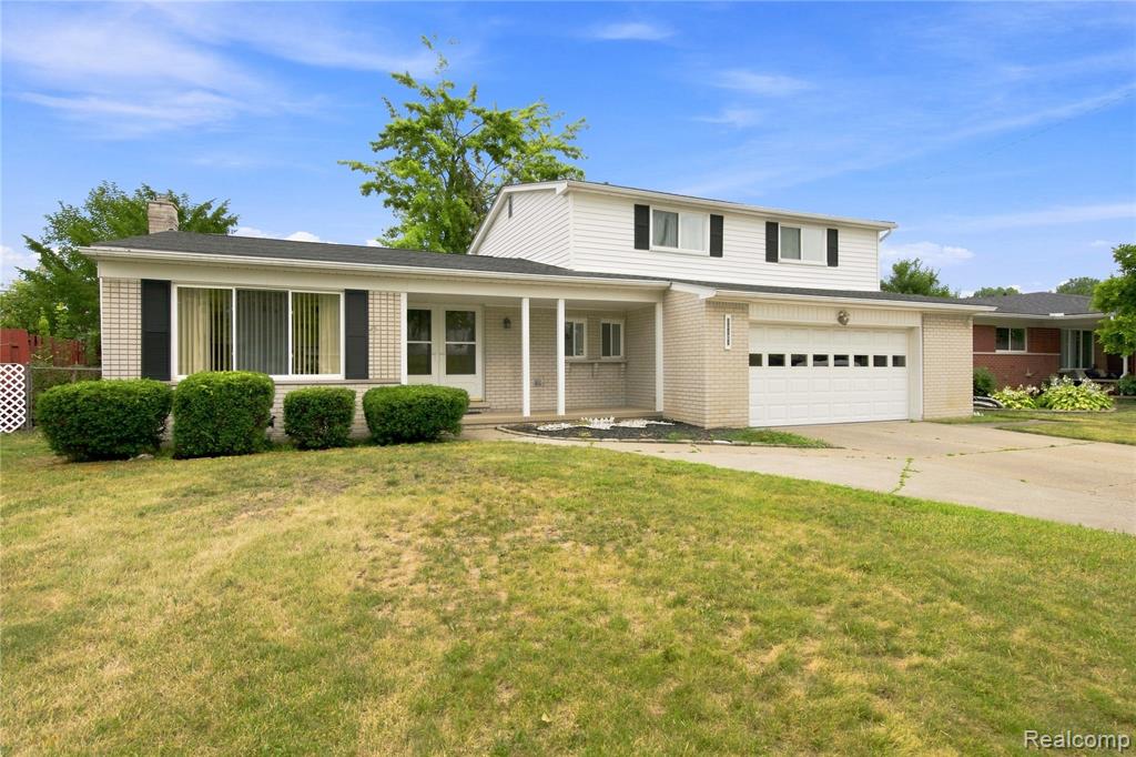 30151 Barbary Court, Warren, MI 48093