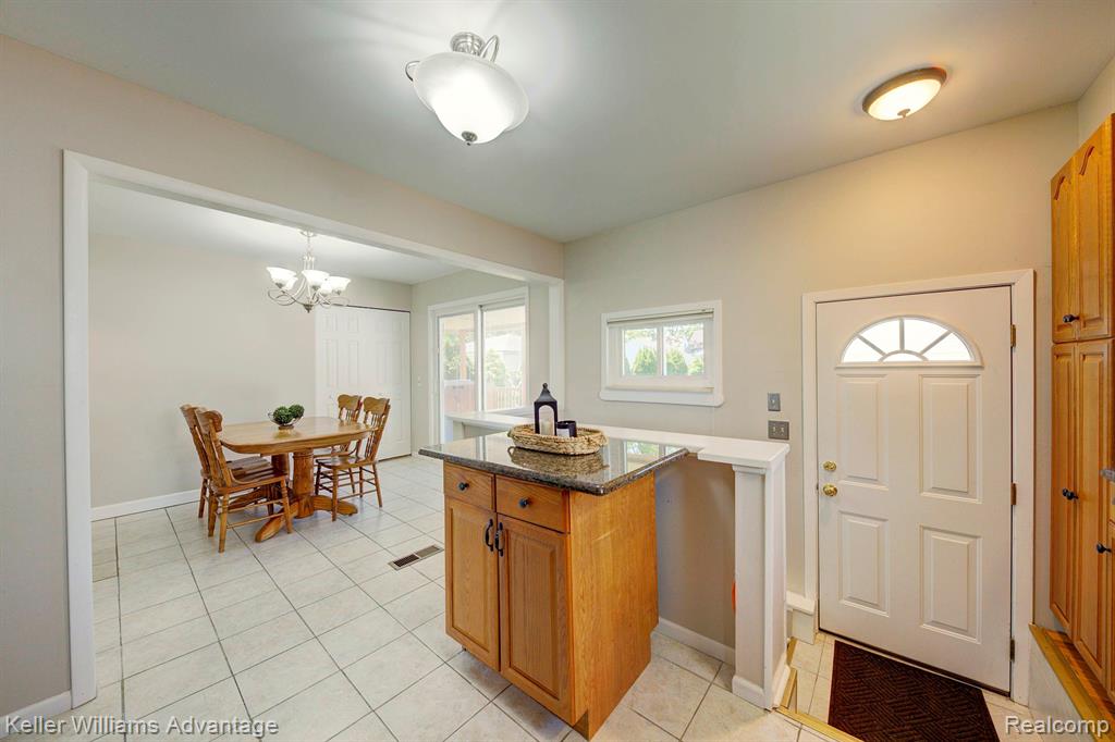 6249 DEERING Street, Garden City, MI — Photo 20
