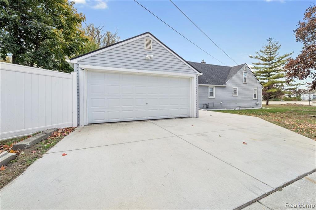 6211 Inkster Road, Taylor, MI 48180 — Photo 2
