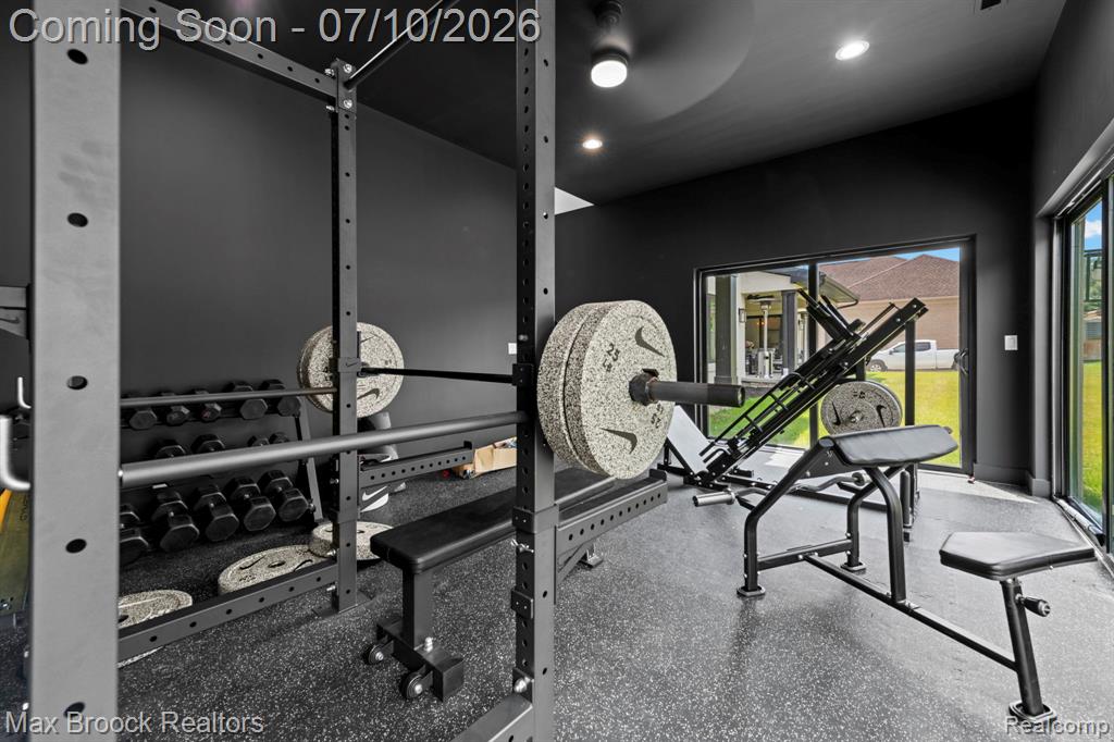 10464 Stoney Point Drive, South Lyon, MI 48178 — Photo 21