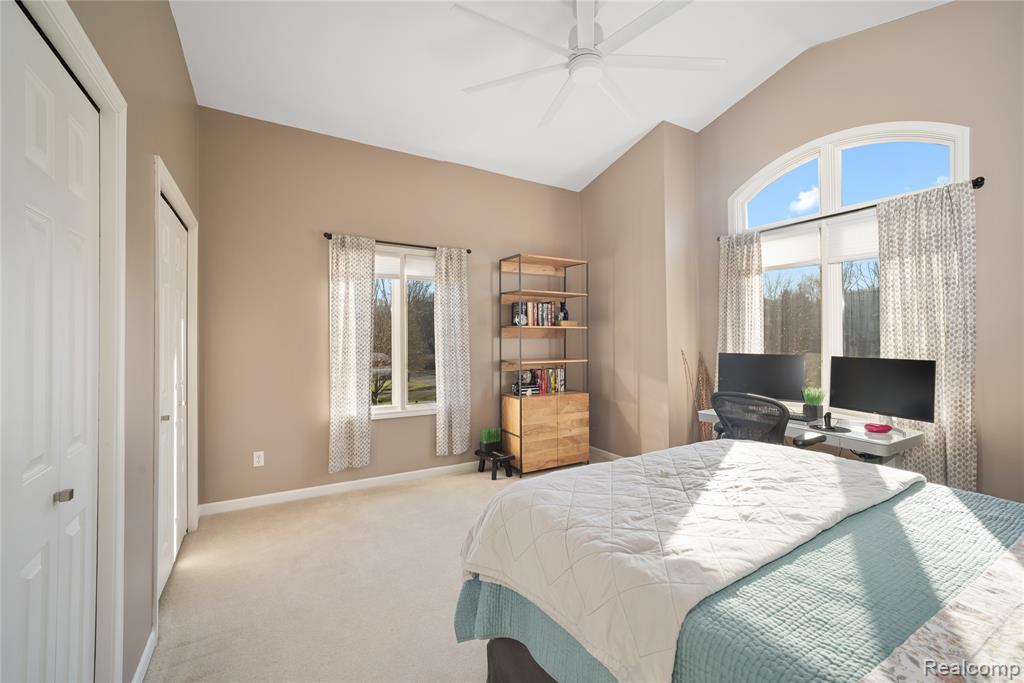 9833 Rolling Greens Drive, Pinckney, MI 48169 — Photo 16