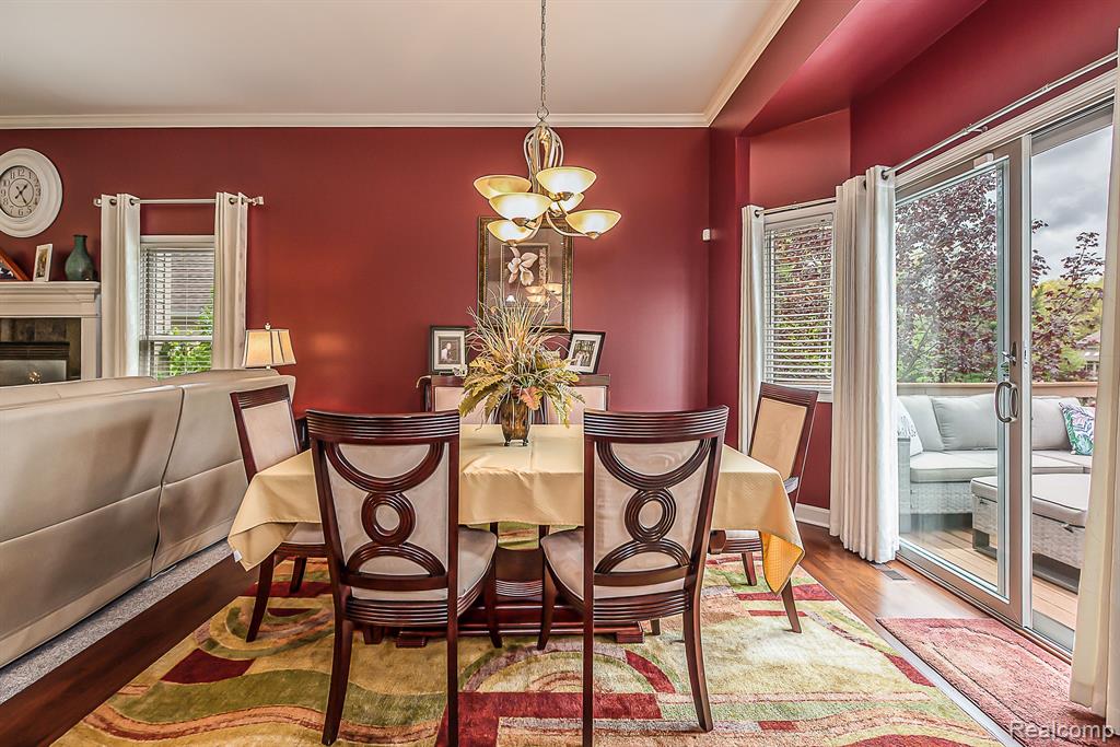 9730 TIOGA Trail N, Pinckney, MI 48169 — Photo 10