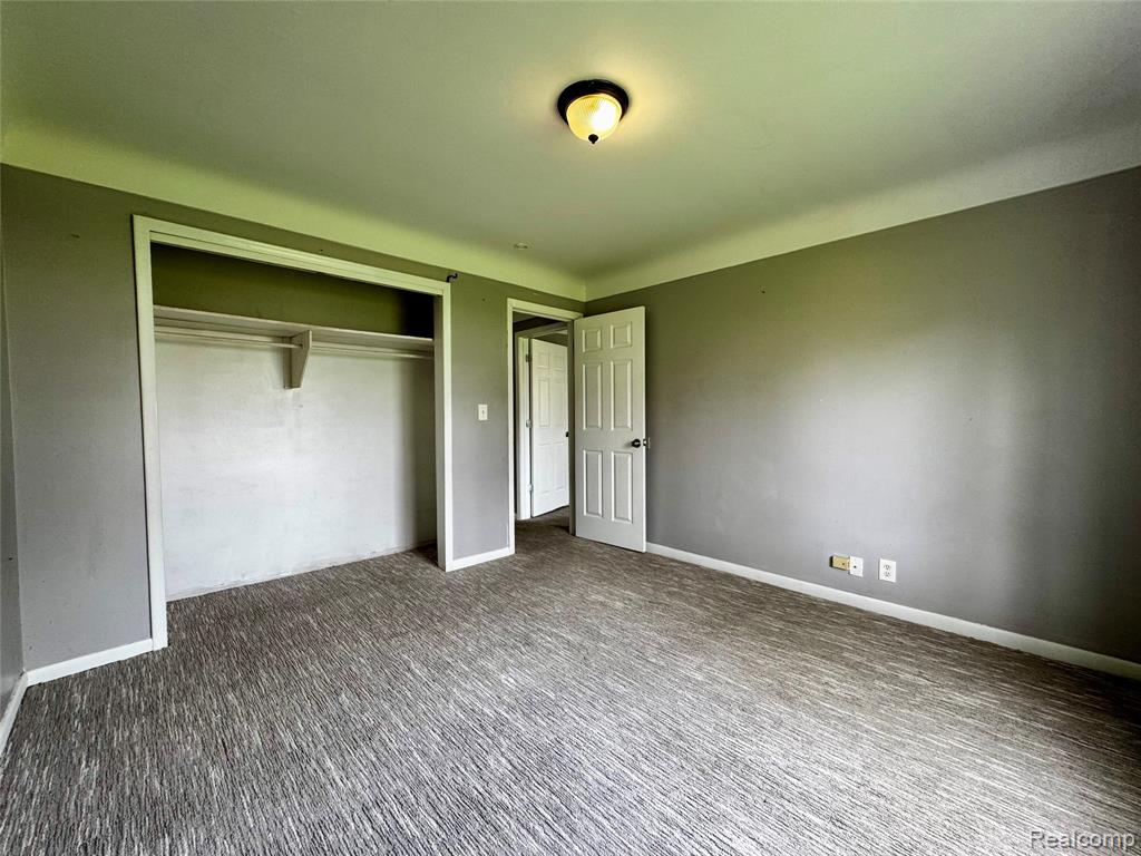 8045 Cadillac Avenue, Warren, MI 48089 — Photo 12