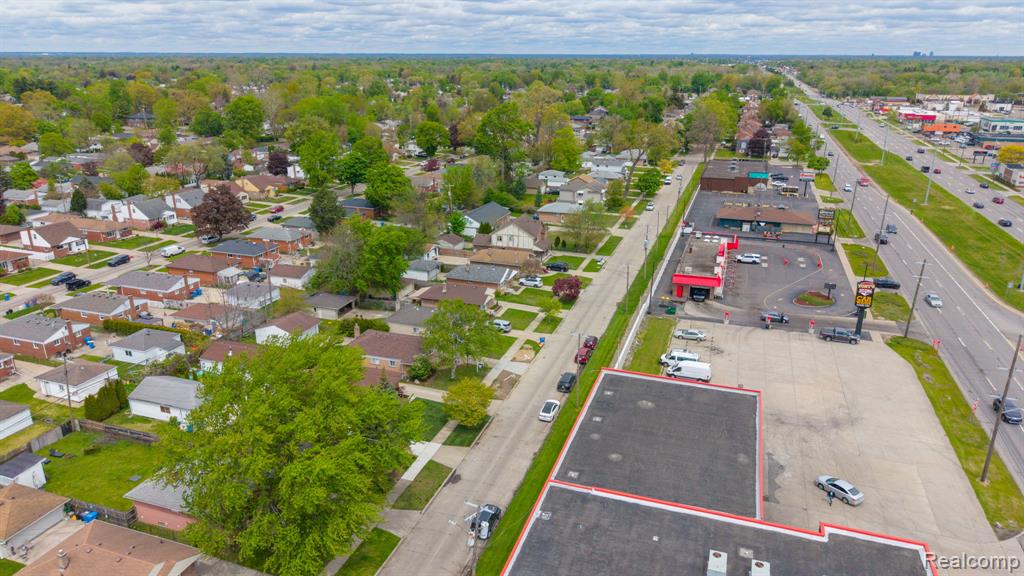 6499 Mayburn Street, Dearborn Heights, MI 48127 — Photo 11