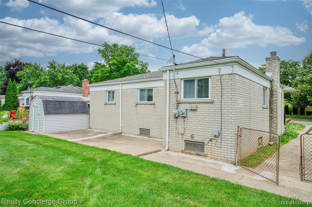 918 Squire Lane, Milford, MI 48381 — Photo 23