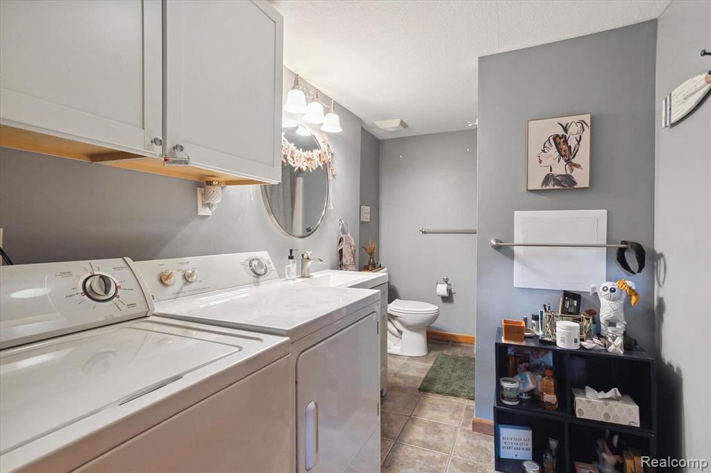2157 GLENWOOD, Brooklyn, MI 49230 — Photo 12