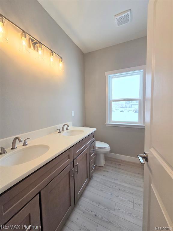 7502 Skylar Court, Swartz Creek, MI 48473 — Photo 21