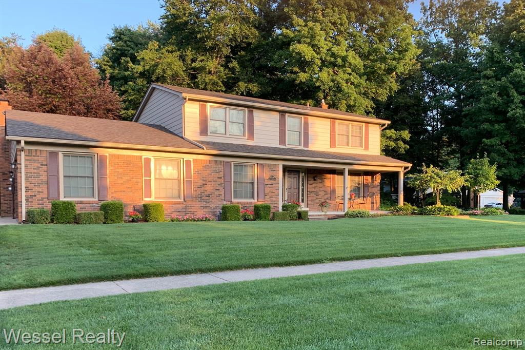 47829 BEN FRANKLIN Drive, Shelby Twp, MI 48315 — Photo 52