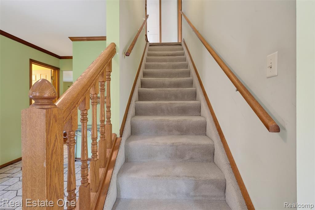 417 Eckford Circle, Troy, MI 48085 — Photo 15