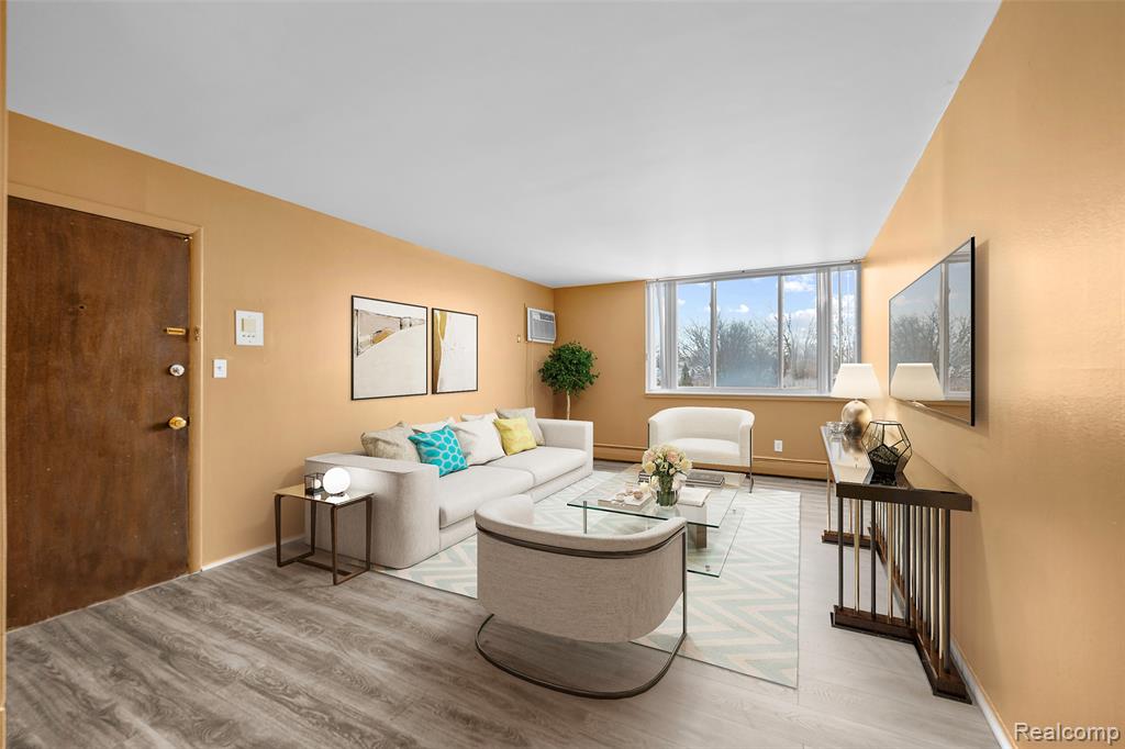 6015 Southfield, Detroit, MI 48228 — Photo 9