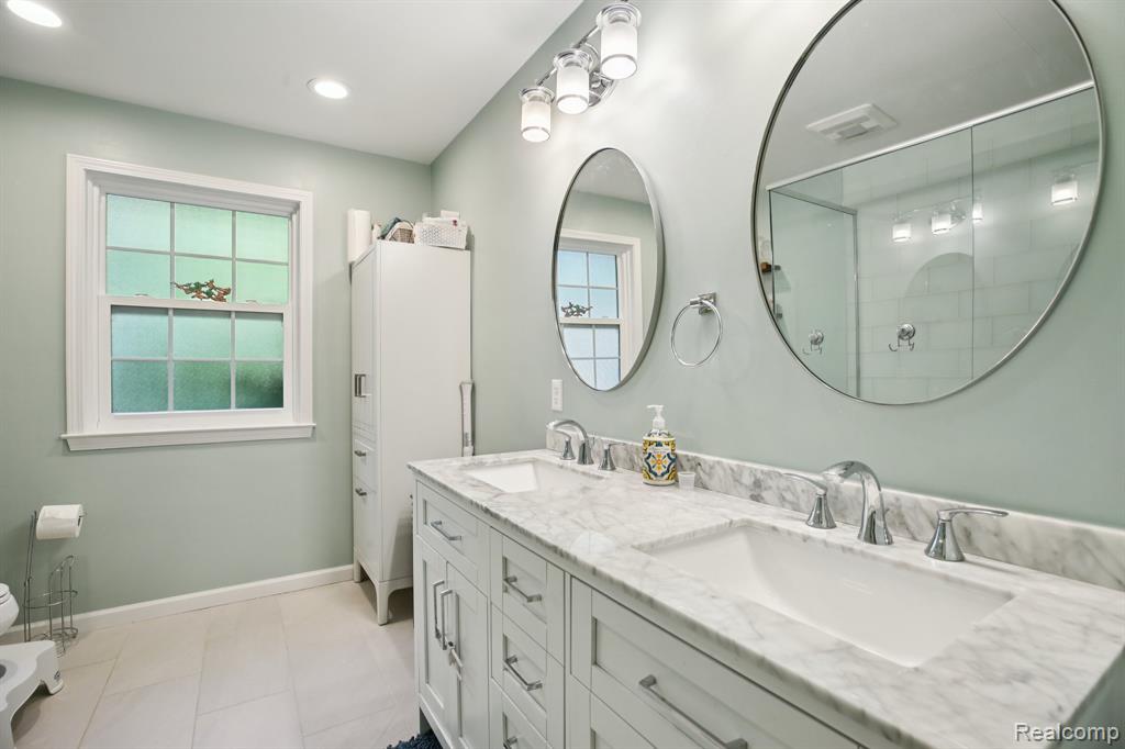 7680 Allen Road, Clarkston, MI 48348 — Photo 22