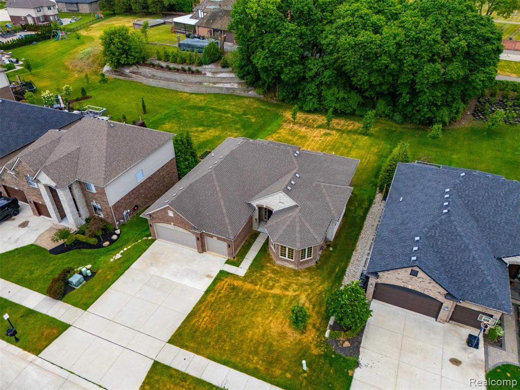 7419 Park Terrace Lane, Shelby Twp, MI 48317 — Photo 44