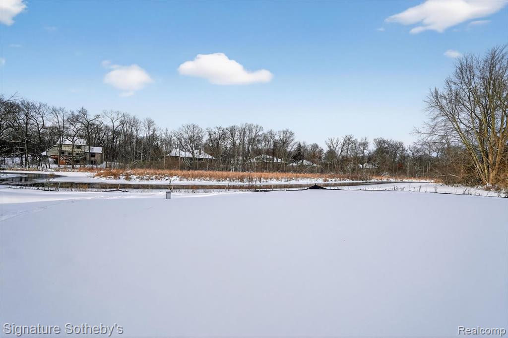 8515 Sandy Crest Drive, White Lake, MI, 00000