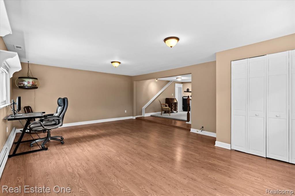 265 Oak Island Drive, Wolverine Lake, MI 48390 — Photo 21