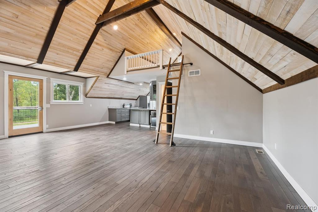 9824 Hidden Acres, South Lyon, MI 48178 — Photo 5
